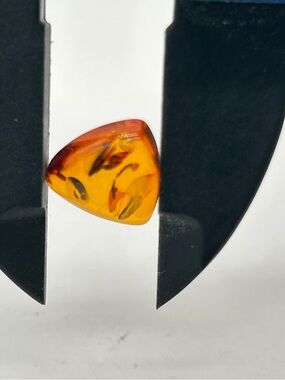 Genuine Baltic Amber Loose Stone